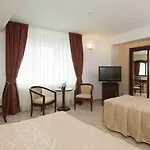 Hotel Ambient 4*