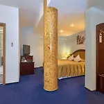 Hotel Ambient 4*