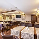 Hotel Ambient 4*