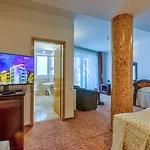 Hotel Ambient