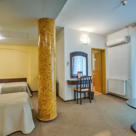 Hotel Ambient 4*