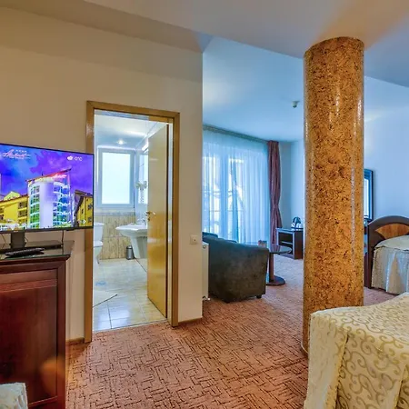 Hotel Ambient 4*