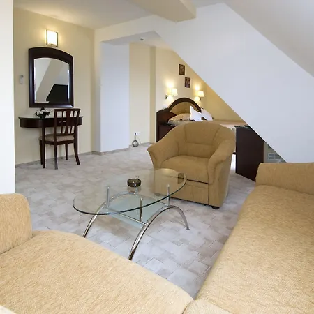 Ambient 4* Μπρασόβ