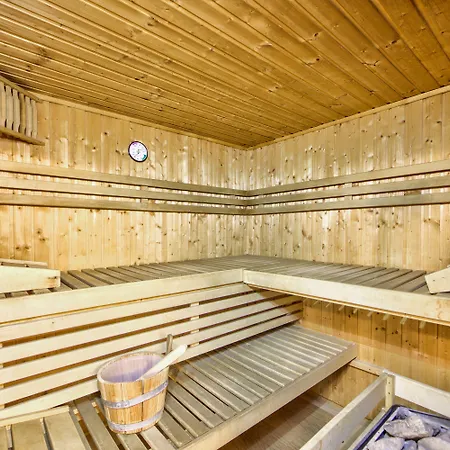 Ambient Ξενοδοχείο Μπρασόβ